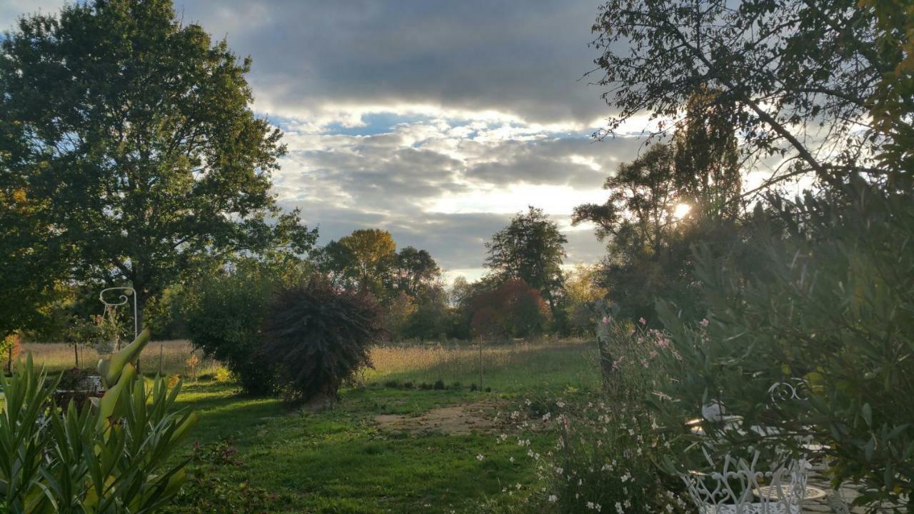 B&B Le Savoir Vivre Bonnes  Zewnętrze zdjęcie